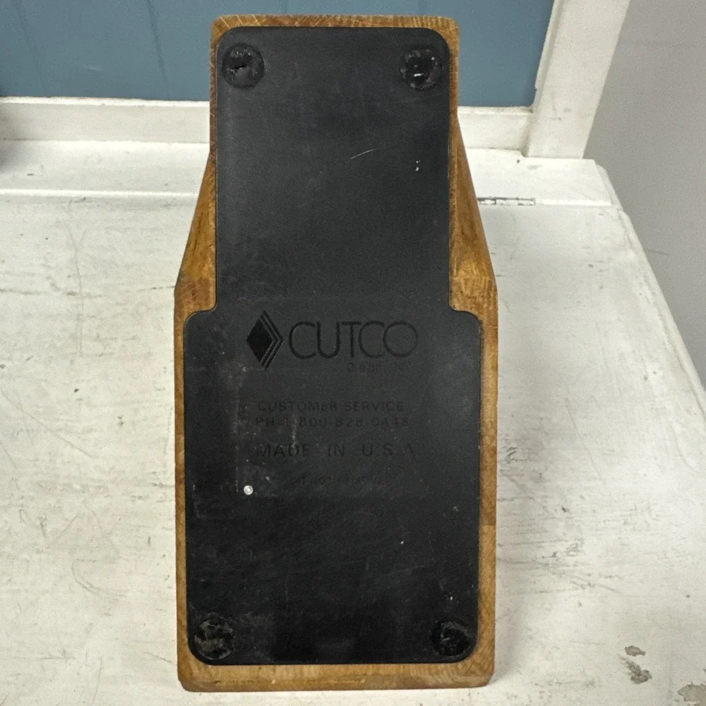 Cutco Gourmet Solid Wood Honey Oak 5 Slot Knife Block 1749 Storage‎ Holder Only